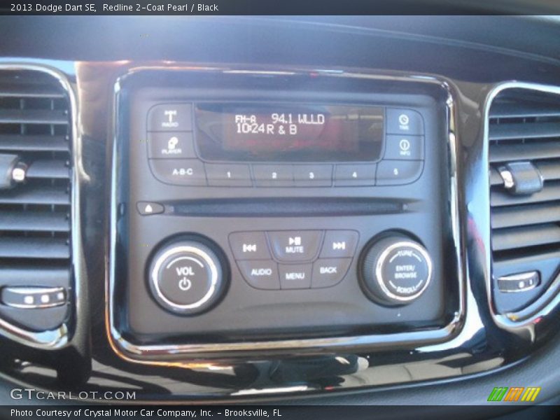 Redline 2-Coat Pearl / Black 2013 Dodge Dart SE