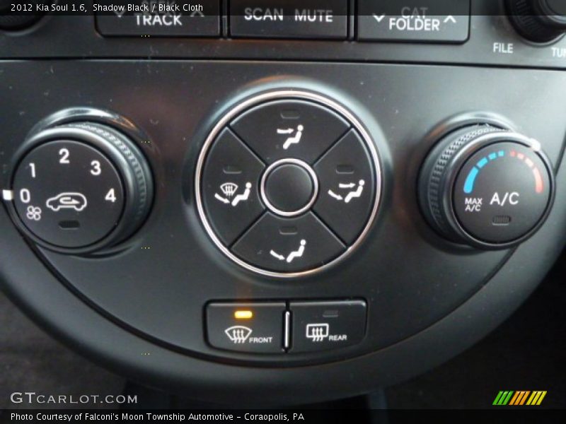 Shadow Black / Black Cloth 2012 Kia Soul 1.6