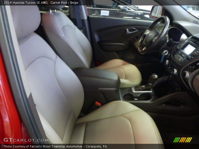 Garnet Red / Beige 2014 Hyundai Tucson SE AWD