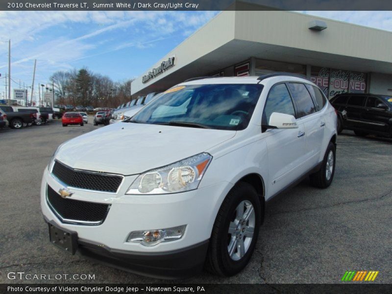 Summit White / Dark Gray/Light Gray 2010 Chevrolet Traverse LT