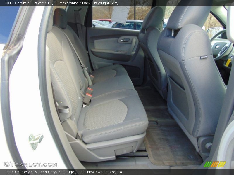 Summit White / Dark Gray/Light Gray 2010 Chevrolet Traverse LT