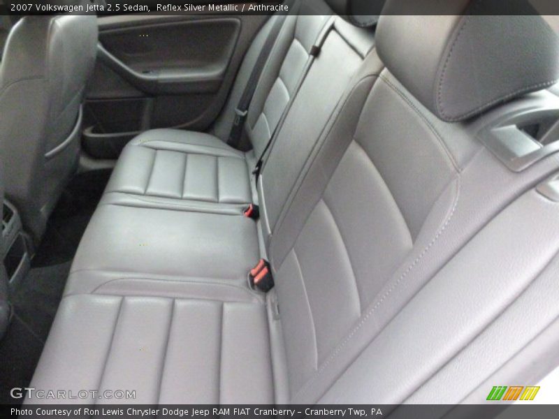 Reflex Silver Metallic / Anthracite 2007 Volkswagen Jetta 2.5 Sedan