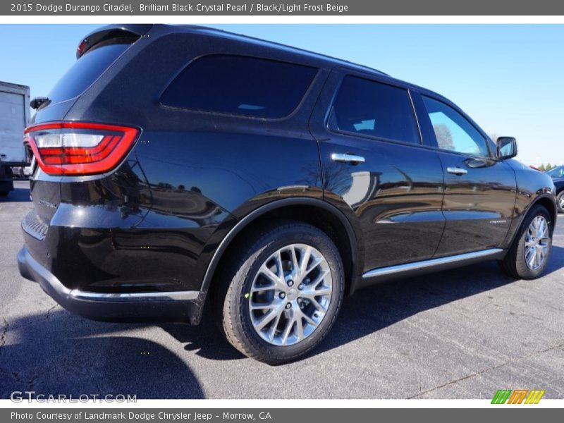Brilliant Black Crystal Pearl / Black/Light Frost Beige 2015 Dodge Durango Citadel