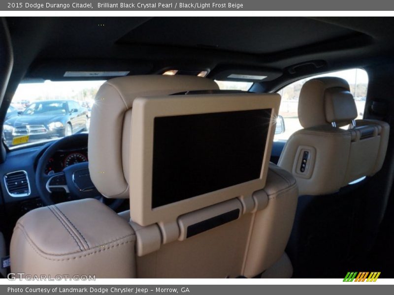 Brilliant Black Crystal Pearl / Black/Light Frost Beige 2015 Dodge Durango Citadel