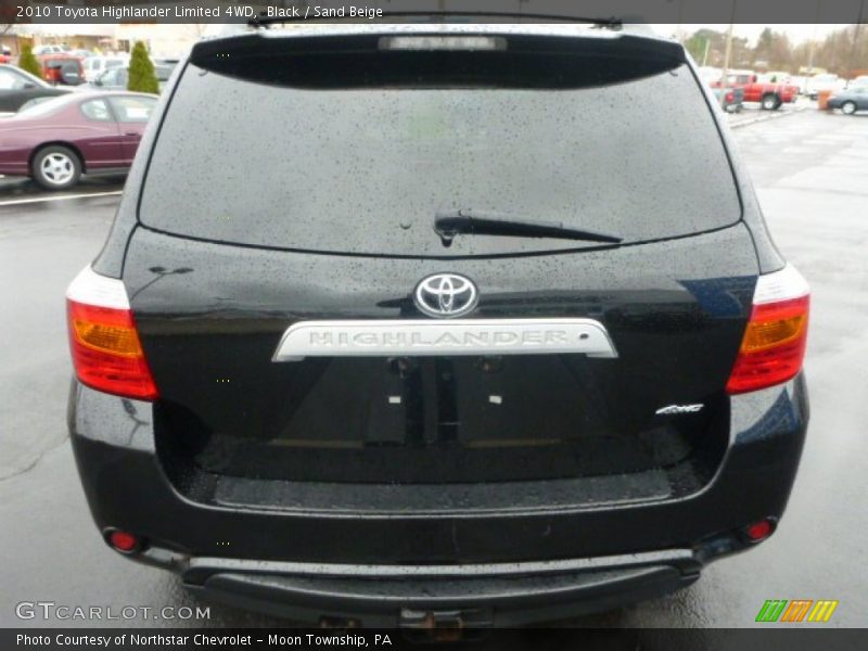 Black / Sand Beige 2010 Toyota Highlander Limited 4WD