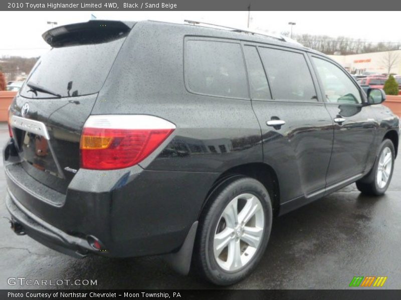 Black / Sand Beige 2010 Toyota Highlander Limited 4WD