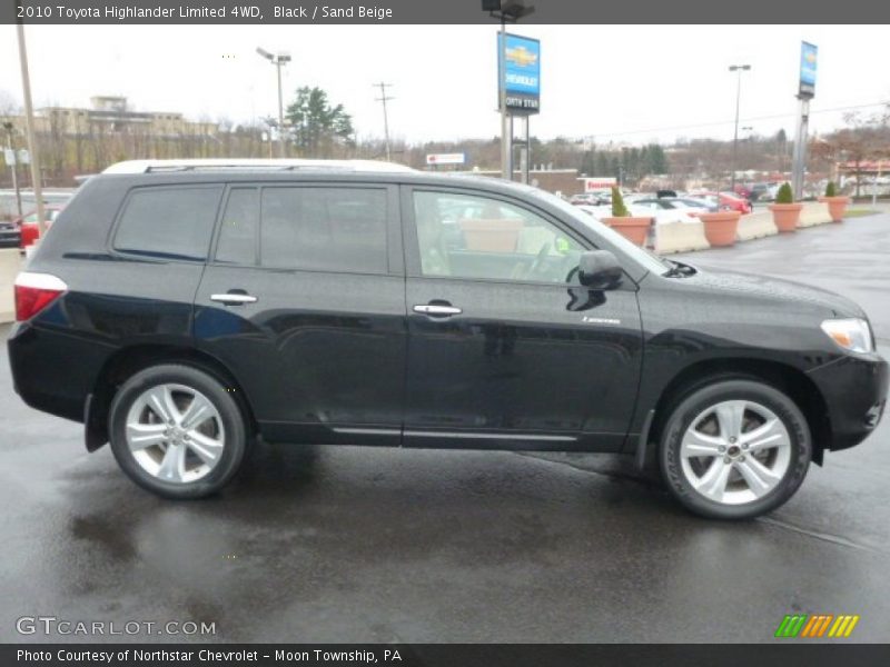Black / Sand Beige 2010 Toyota Highlander Limited 4WD