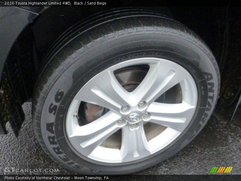 Black / Sand Beige 2010 Toyota Highlander Limited 4WD
