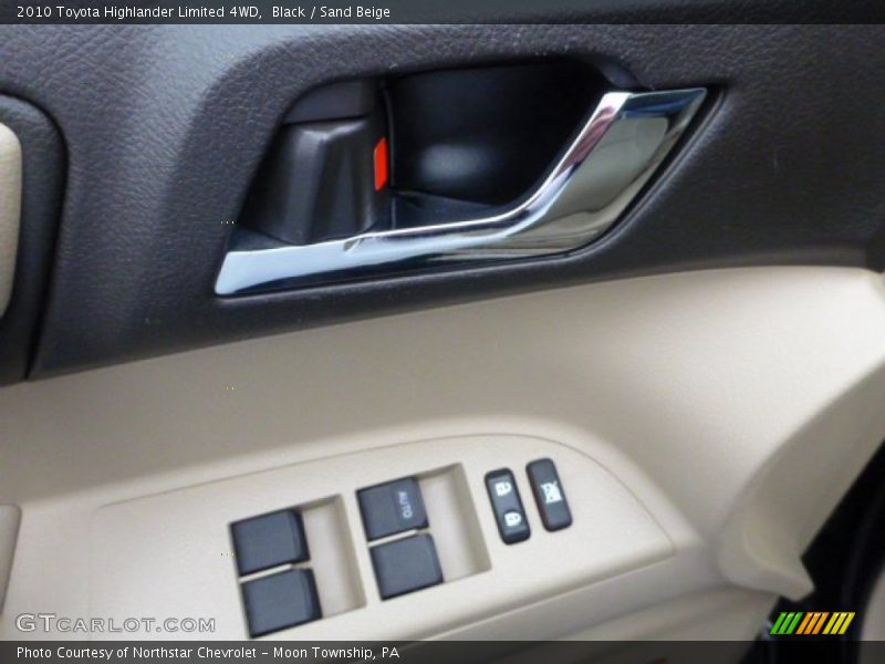 Black / Sand Beige 2010 Toyota Highlander Limited 4WD