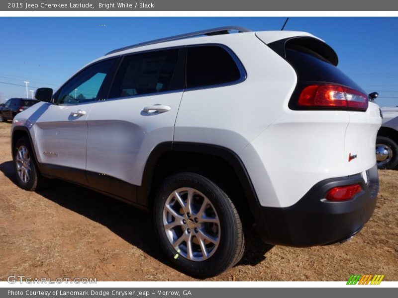 Bright White / Black 2015 Jeep Cherokee Latitude