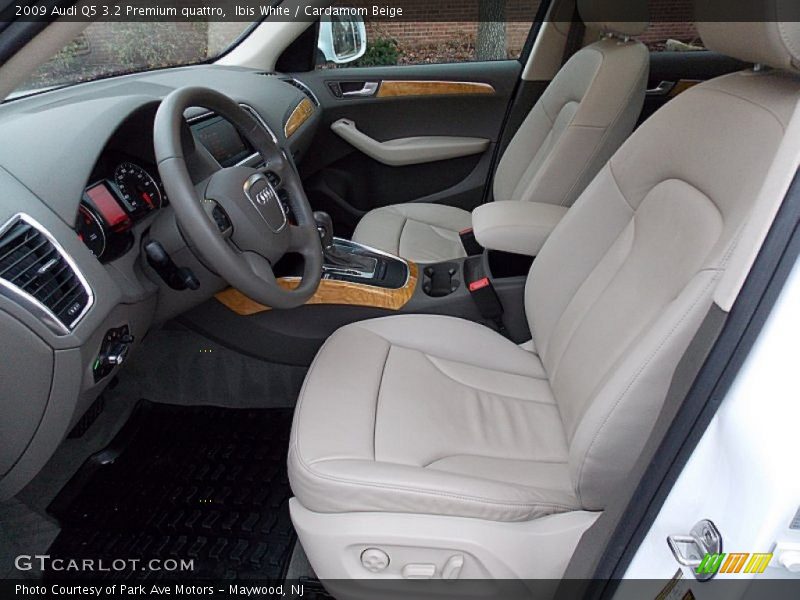 Ibis White / Cardamom Beige 2009 Audi Q5 3.2 Premium quattro