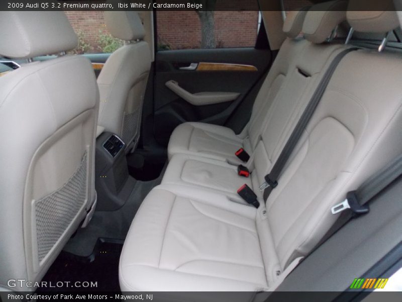 Ibis White / Cardamom Beige 2009 Audi Q5 3.2 Premium quattro
