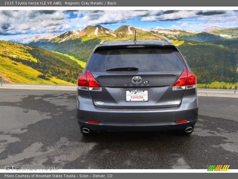 Magnetic Gray Metallic / Black 2015 Toyota Venza XLE V6 AWD