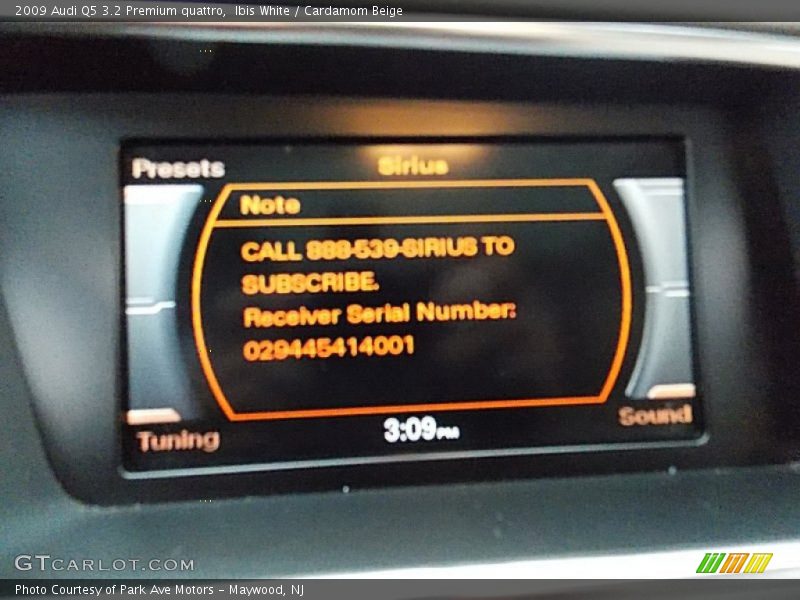 Ibis White / Cardamom Beige 2009 Audi Q5 3.2 Premium quattro