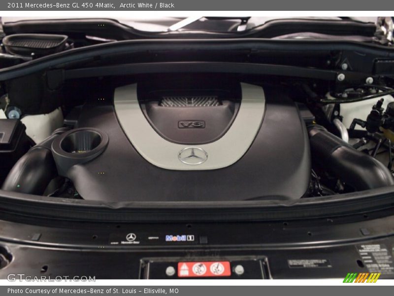 Arctic White / Black 2011 Mercedes-Benz GL 450 4Matic
