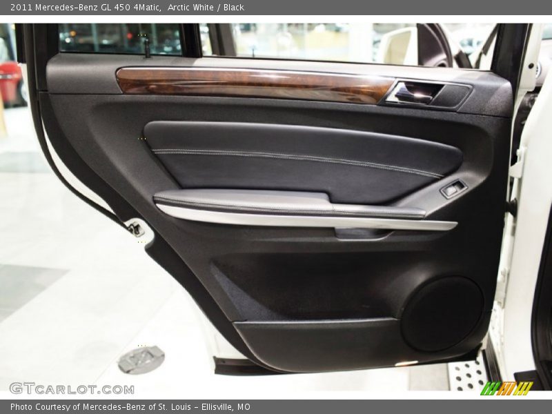 Arctic White / Black 2011 Mercedes-Benz GL 450 4Matic