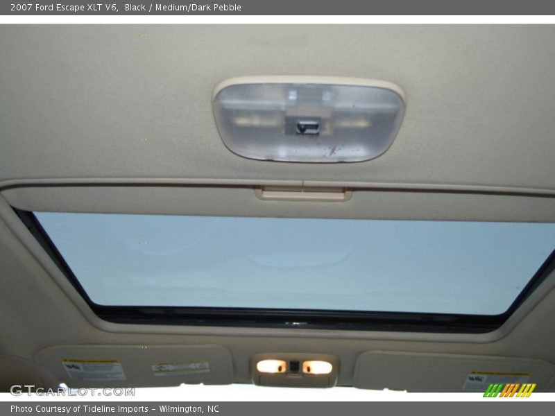 Black / Medium/Dark Pebble 2007 Ford Escape XLT V6