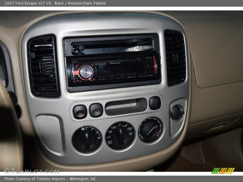 Black / Medium/Dark Pebble 2007 Ford Escape XLT V6