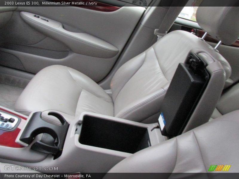 Millennium Silver Metallic / Ivory 2003 Lexus ES 300