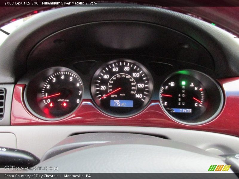 Millennium Silver Metallic / Ivory 2003 Lexus ES 300