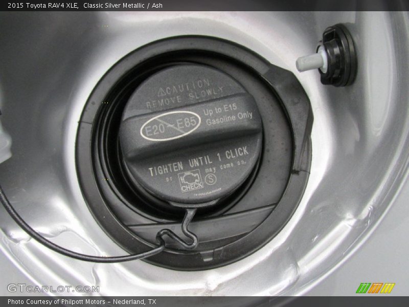 Classic Silver Metallic / Ash 2015 Toyota RAV4 XLE