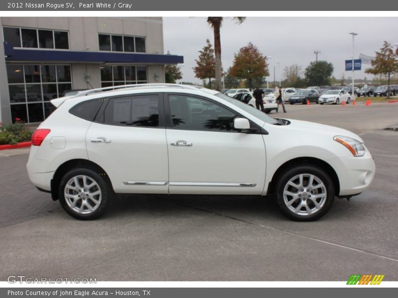  2012 Rogue SV Pearl White