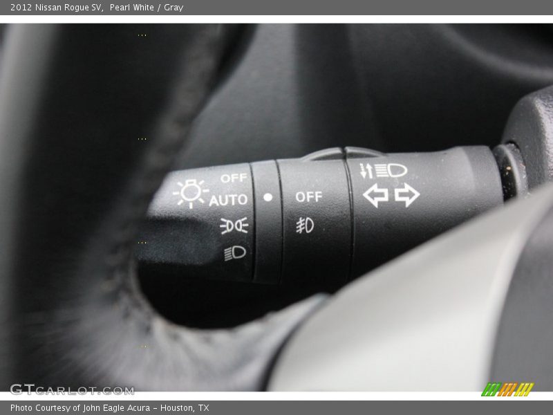 Pearl White / Gray 2012 Nissan Rogue SV