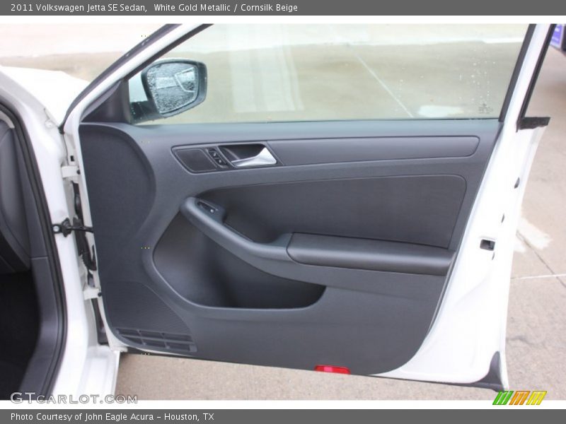 White Gold Metallic / Cornsilk Beige 2011 Volkswagen Jetta SE Sedan