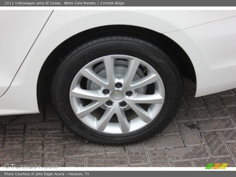 White Gold Metallic / Cornsilk Beige 2011 Volkswagen Jetta SE Sedan