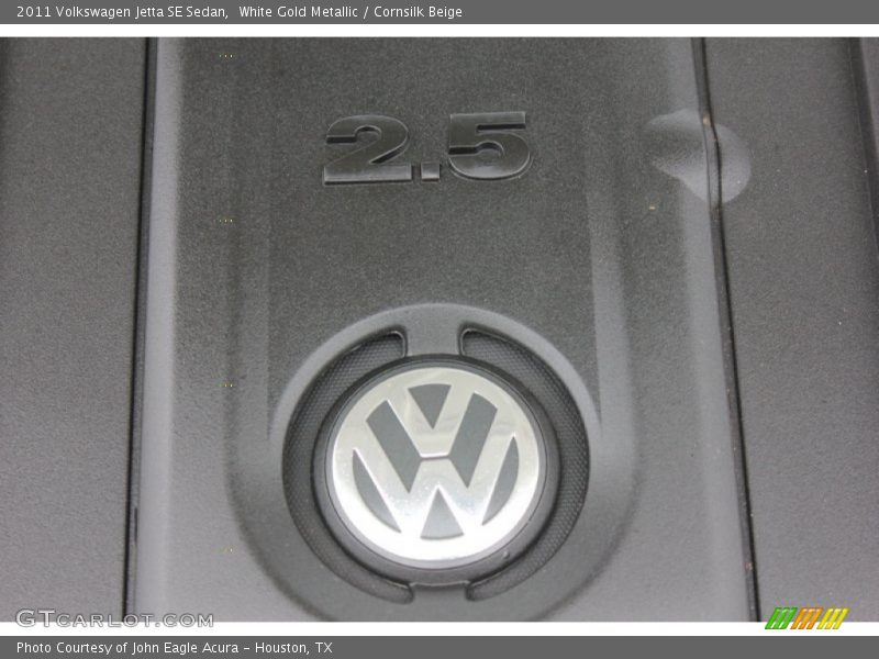 White Gold Metallic / Cornsilk Beige 2011 Volkswagen Jetta SE Sedan