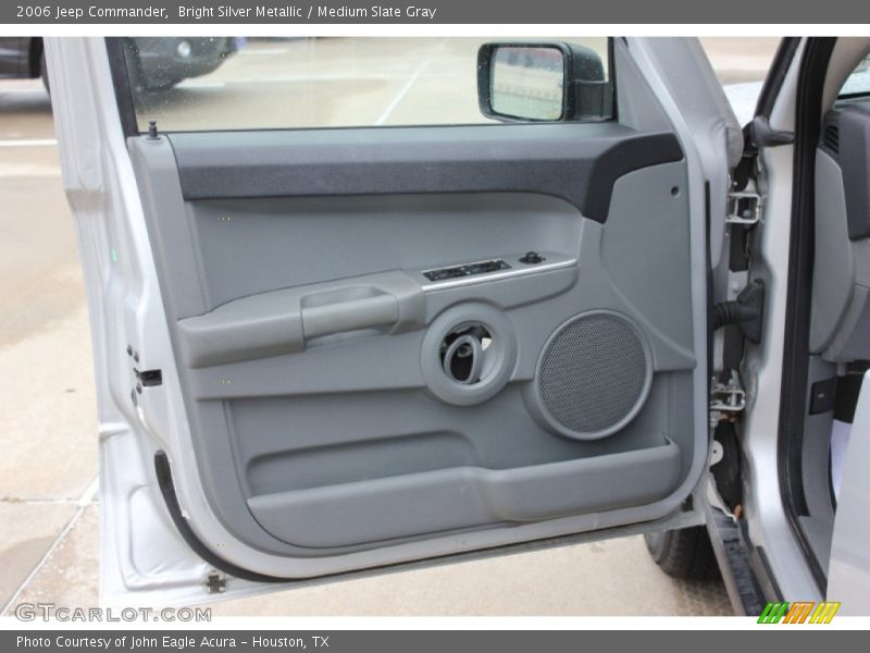 Bright Silver Metallic / Medium Slate Gray 2006 Jeep Commander