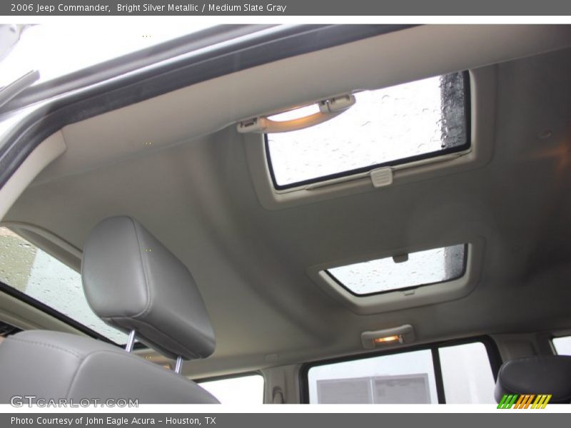 Bright Silver Metallic / Medium Slate Gray 2006 Jeep Commander