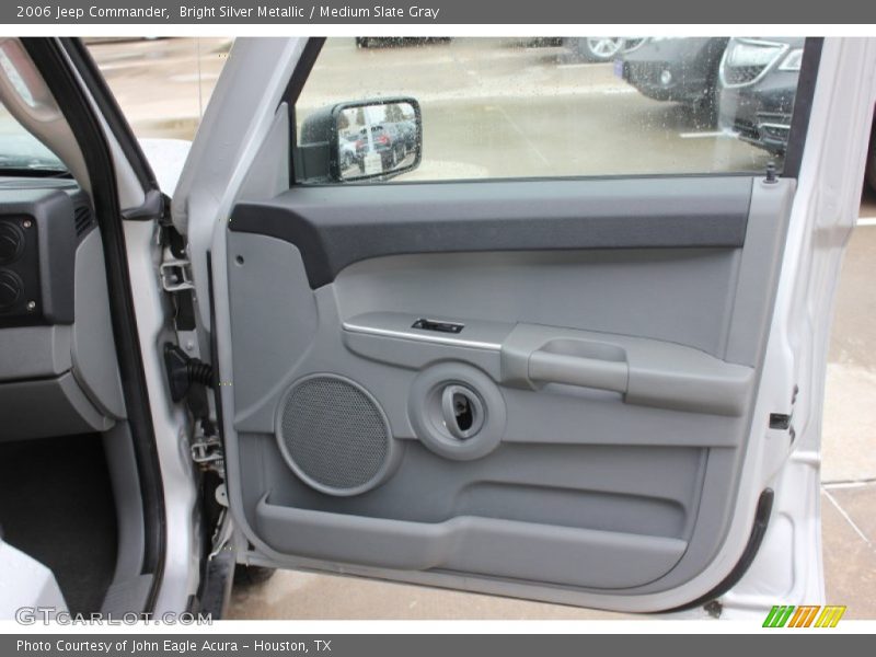 Bright Silver Metallic / Medium Slate Gray 2006 Jeep Commander