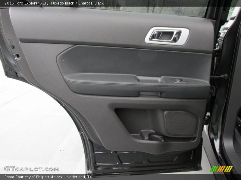 Tuxedo Black / Charcoal Black 2015 Ford Explorer XLT