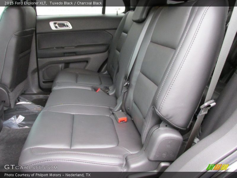Tuxedo Black / Charcoal Black 2015 Ford Explorer XLT