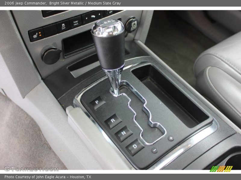 Bright Silver Metallic / Medium Slate Gray 2006 Jeep Commander