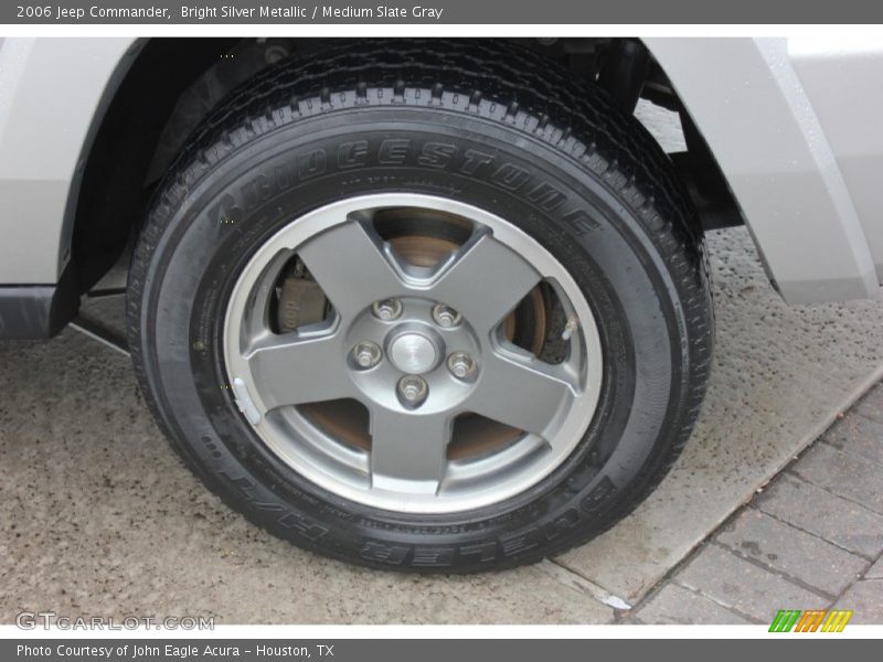 Bright Silver Metallic / Medium Slate Gray 2006 Jeep Commander