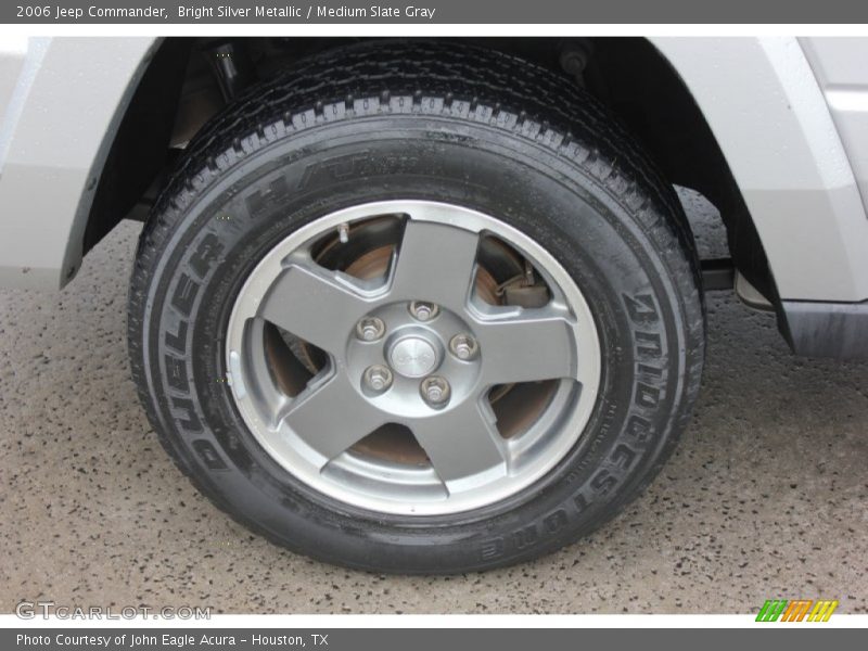 Bright Silver Metallic / Medium Slate Gray 2006 Jeep Commander