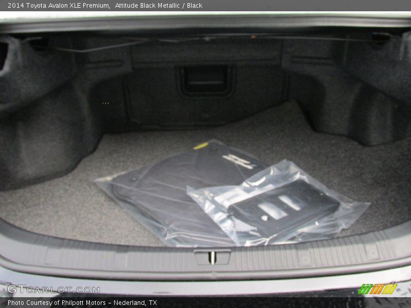 Attitude Black Metallic / Black 2014 Toyota Avalon XLE Premium