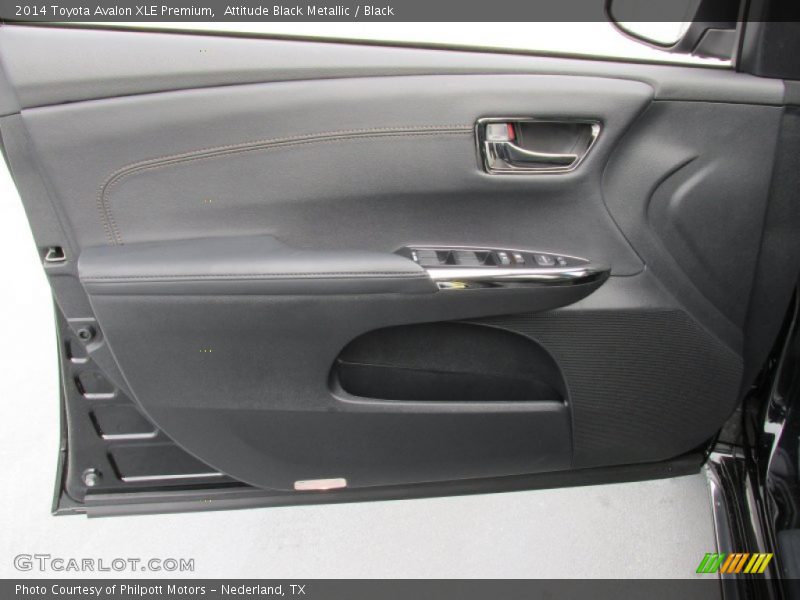 Attitude Black Metallic / Black 2014 Toyota Avalon XLE Premium