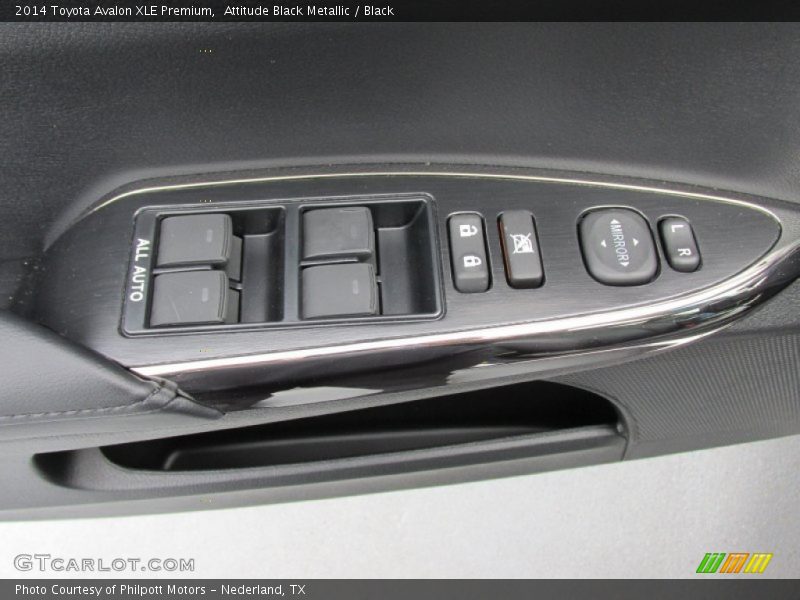 Attitude Black Metallic / Black 2014 Toyota Avalon XLE Premium
