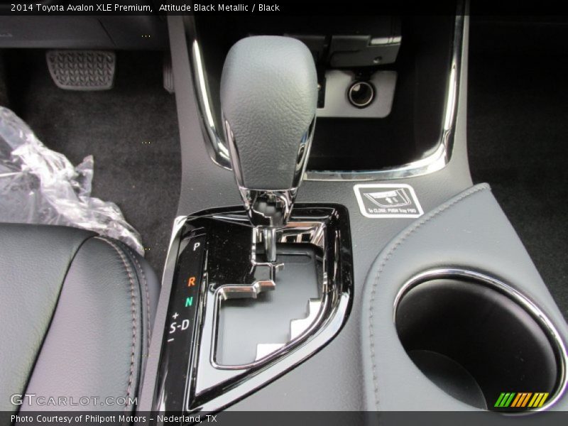 Attitude Black Metallic / Black 2014 Toyota Avalon XLE Premium