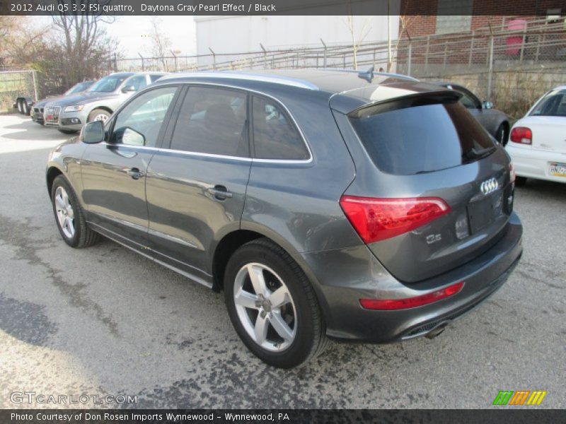 Daytona Gray Pearl Effect / Black 2012 Audi Q5 3.2 FSI quattro