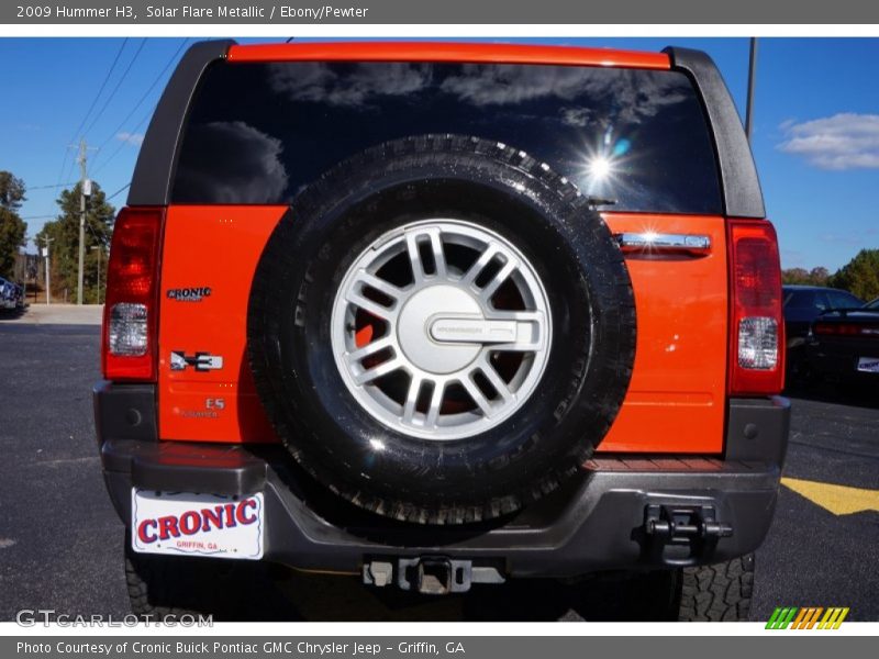 Solar Flare Metallic / Ebony/Pewter 2009 Hummer H3