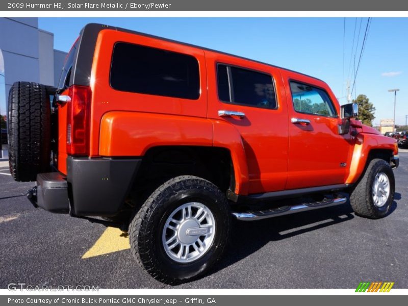 Solar Flare Metallic / Ebony/Pewter 2009 Hummer H3