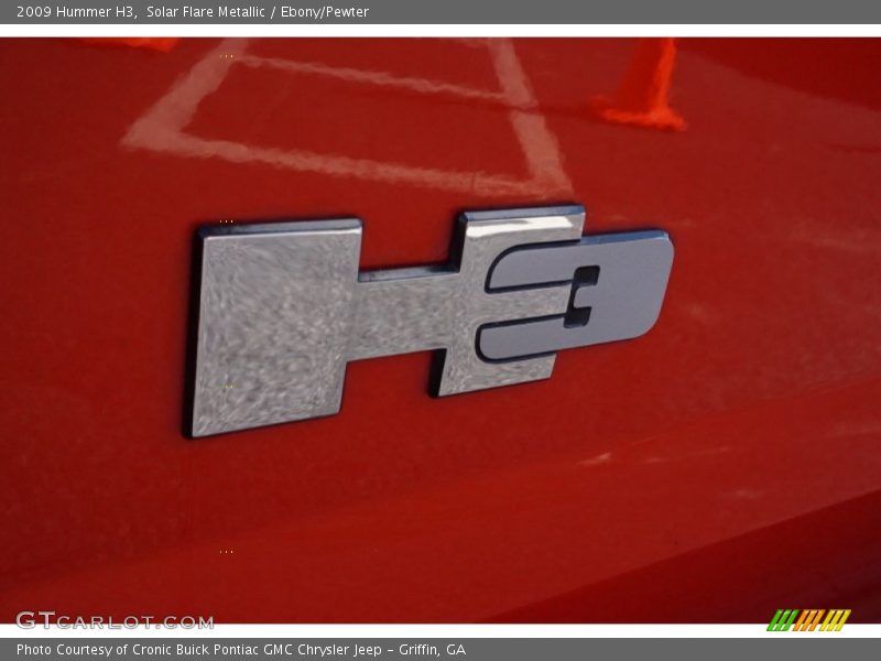 Solar Flare Metallic / Ebony/Pewter 2009 Hummer H3