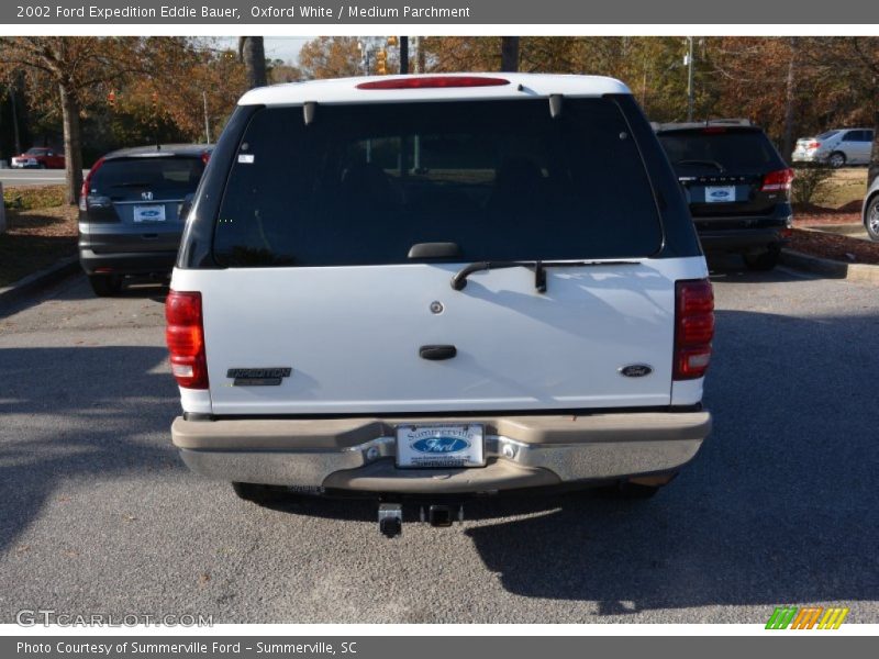 Oxford White / Medium Parchment 2002 Ford Expedition Eddie Bauer