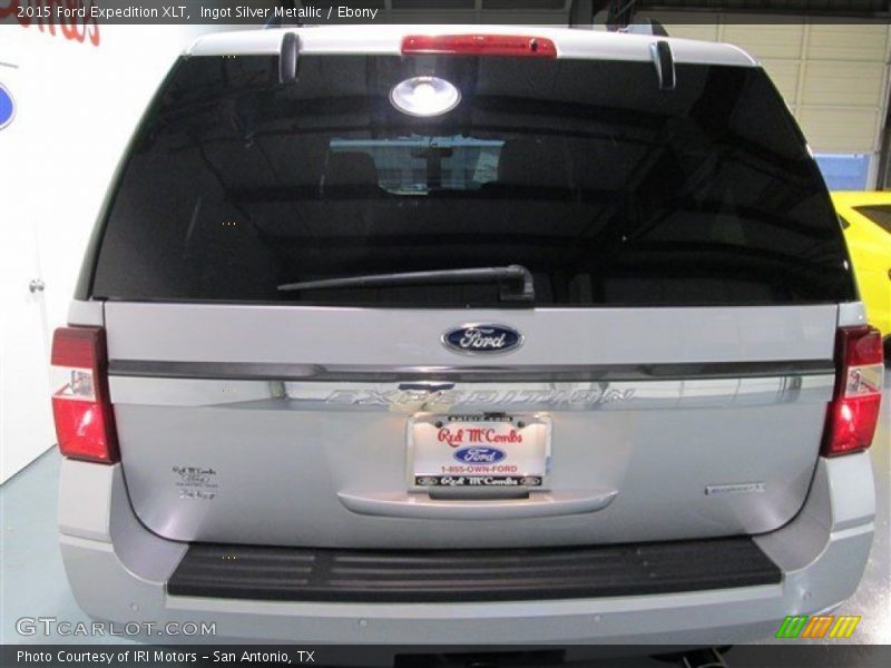 Ingot Silver Metallic / Ebony 2015 Ford Expedition XLT