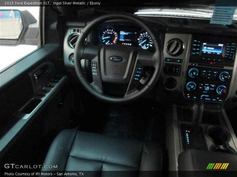 Ingot Silver Metallic / Ebony 2015 Ford Expedition XLT
