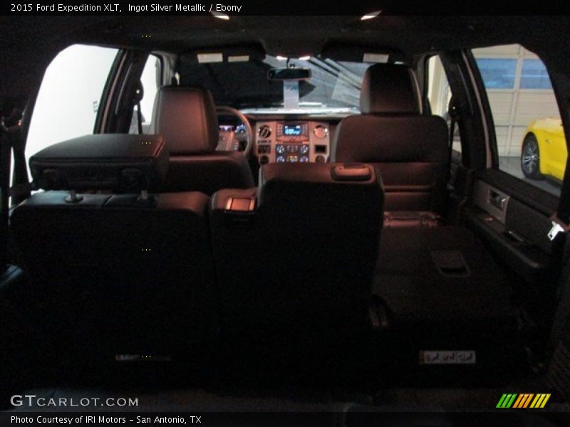 Ingot Silver Metallic / Ebony 2015 Ford Expedition XLT